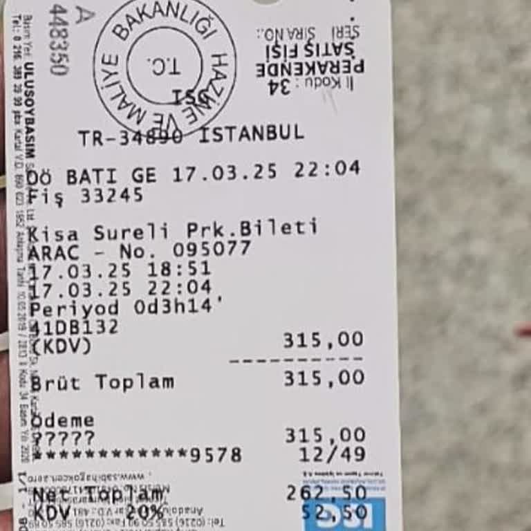 Pasaport Kontrolü Ve Otopark Çilesi