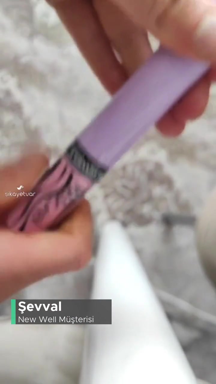 New Well'den Aldığım Maskaram Akıtıyor Sürekli! videonun kapak resmi