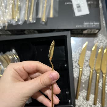 Taç Mutfak Çizik Ve Soyulmuş Ürünler İçin İade Sorunu!