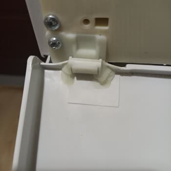 Hoover Çamaşır Kurutma Makinesi: Kalitesiz Parçalar Ve Yetersiz Servis