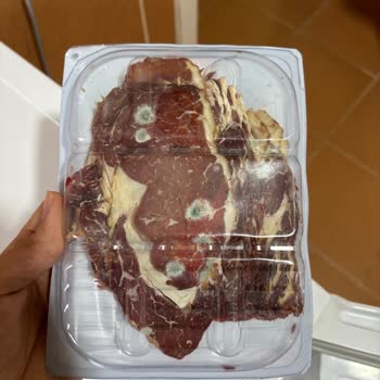 BİM'den Aldığım Pastırma Küflü Çıktı!