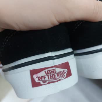 Hopesneakers'tan Aldığım Ayakkabılar Hayal Kırıklığı Yarattı: Orijinallik Sözü Tutulmadı Ve İade Hakkım Engelleniyor!