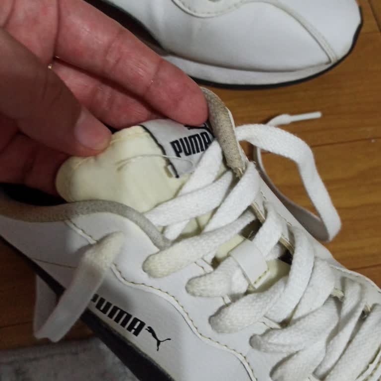 Puma Ayakkabının Sararan Dili Sorunu