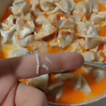 Hazır Mantıda Şok Edici Yabancı Madde Tehlikesi