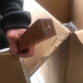 Ergül Mobilya'dan Kirli Ve Eksik Ürün Teslimatı