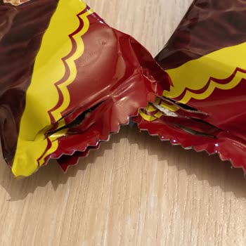 Açık Ambalajlı Bayat Gofretler