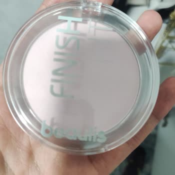 Ciltte Sivilce Yapan Pudra Sorunu