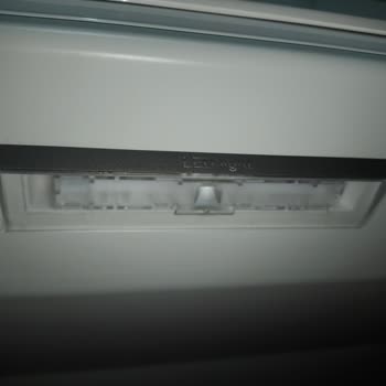 Bosch Buzdolabında Kronik Aydınlatma Arızası