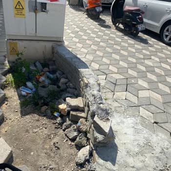 Toroslar Elektrik Dağıtım Enerjisa'nın İhmal Ettiği Yol ve Bahçe Tahribatı