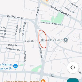 Gazze Caddesi'nde Bisiklet Yolunda Yaşanan Köpek Saldırısı