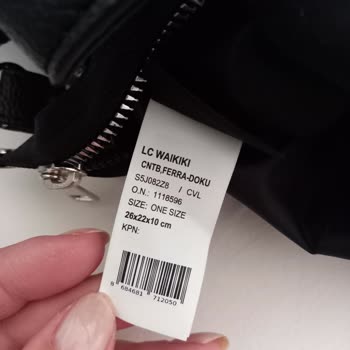 LC Waikiki'den Gelen Defolu Ürünler Can Sıkıyor