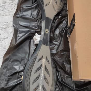 Amazon'dan Gelen Şaşırtıcı Paket