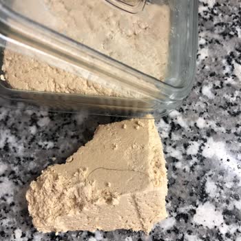 Torku Helva'da Bulunan Yabancı Madde Şikayeti