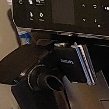 Philips Lattego Süt Haznesi İlk Kullanımda Sorun Çıkarıyor