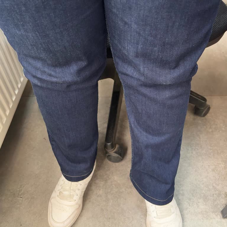 Pantolon Kalitesizliği Ve Müşteri Hizmetleri Sorunu