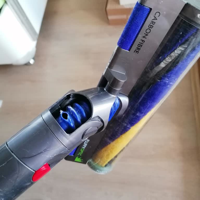 Dyson Süpürge Başlık Sorunu Tekrarlıyor