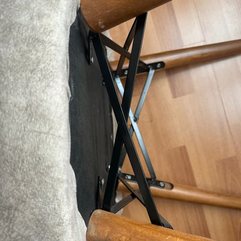 Aksu Çarşı'da Montaj Fiyaskosu Ve İletişim Sorunu