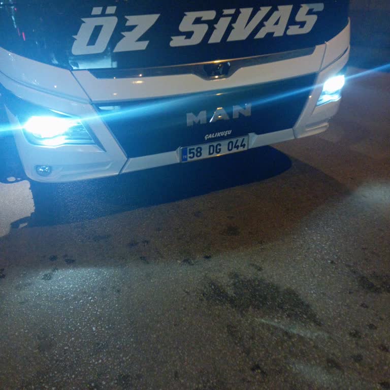 Antalya-Sivas Yolculuğunda Şoför Ve Muavin Sorunu