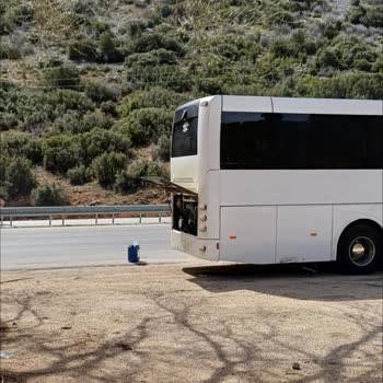 Dağın Başında Arızalanan Otobüsle Güvensiz Yolculuk