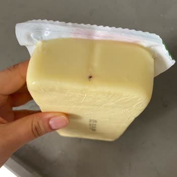 Peynirin İçinden Çıkan Şok Edici Sürpriz