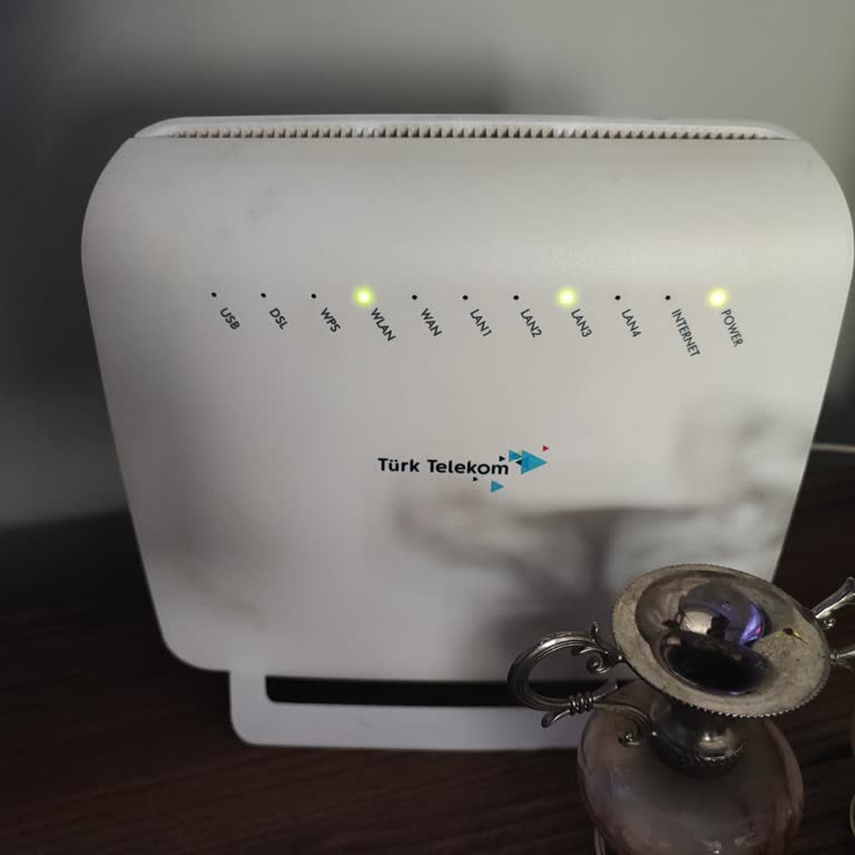 Türk Telekom İnternet Kesintisi: Hizmet Alamamanın Maliyeti