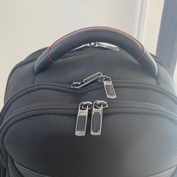 Samsonite Çantada Kalite Sorunu Ve Yetersiz Müşteri Hizmeti