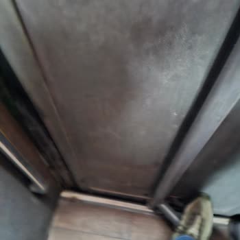 Otobüste Koltuk Krizi: Ayakta Yolculuk