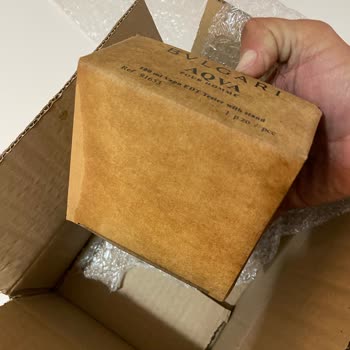 Dökülen Parfüm Ve Çözüm Sunmayan Müşteri Hizmetleri