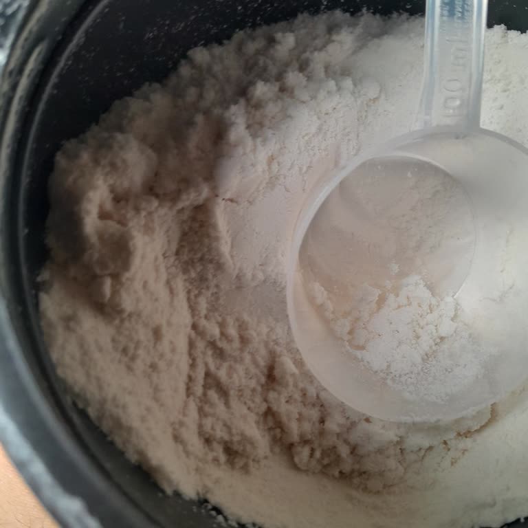 Hıq Whey Protein: Bozuk Ürün Şüphesi Ve Kötü Tat Deneyimi
