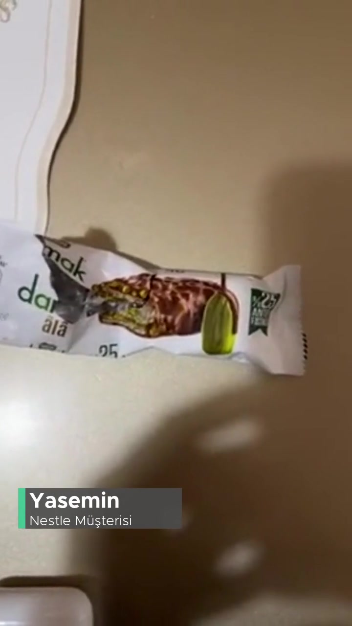 Nestle Damak Ala Gerçekten Ala Antep Fıstıksız! videonun kapak resmi