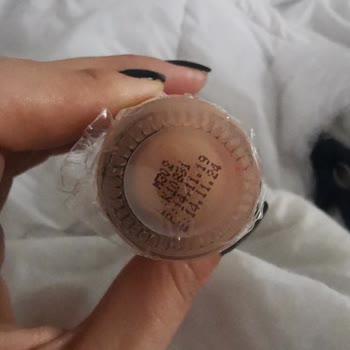 Son Kullanma Tarihi Geçmiş Fondöten Mağduriyeti