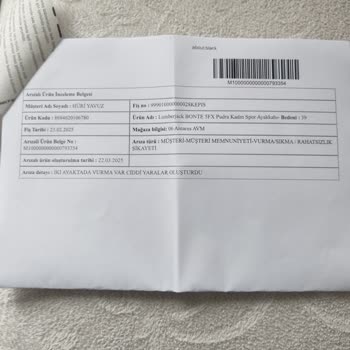 FLO Mağazasından Aldığım Ayakkabı Kızımın Ayağını Yara Yaptı