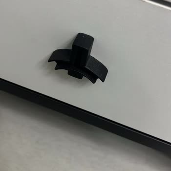 Olivia Yatak Odası Takımının Kulpları Kopuyor