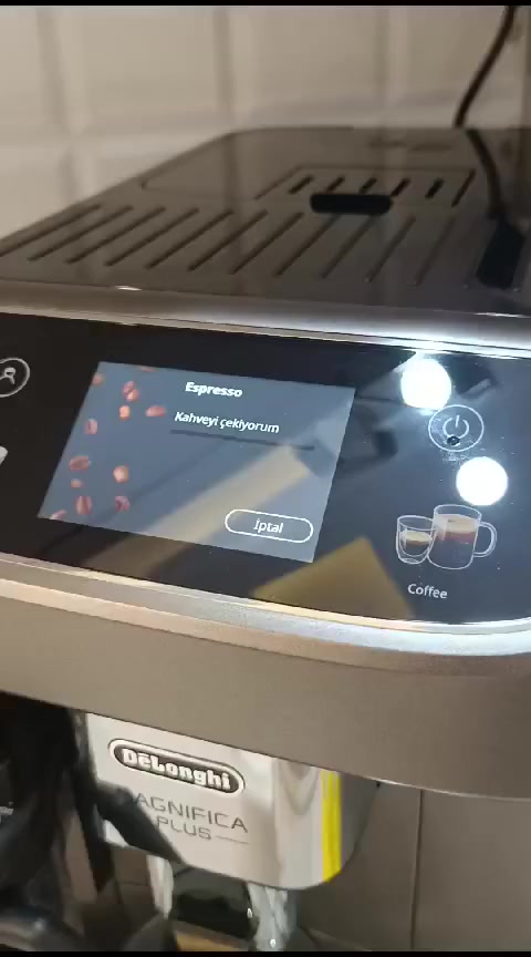 I Regret Buying the Delonghi Magnifica Plus—Machine Failed Twice video cover