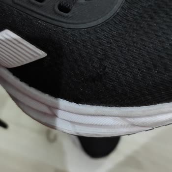 Adidas Ayakkabının Hızlı Deformasyonu Ve Müşteri Hizmetleri Sorunu