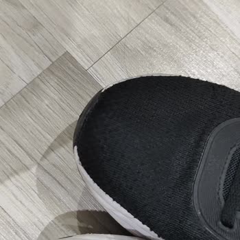 Adidas Ayakkabının Hızlı Deformasyonu Ve Müşteri Hizmetleri Sorunu