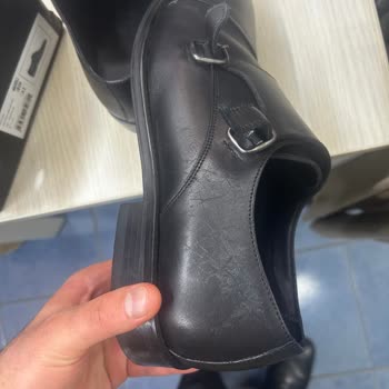 Ayakkabı Kalitesizliği Ve Müşteri Hizmetleri Hayal Kırıklığı