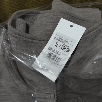 Mango'dan Gelen Giyilmiş Kıyafet Şoku