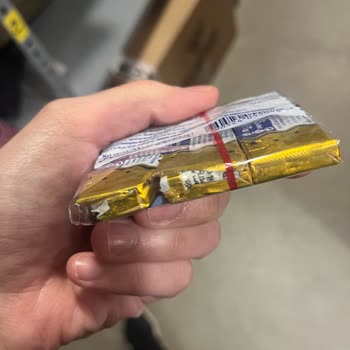 Ezilmiş Ve Deforme Olmuş Sakız Şikayeti