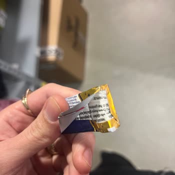 Ezilmiş Ve Deforme Olmuş Sakız Şikayeti