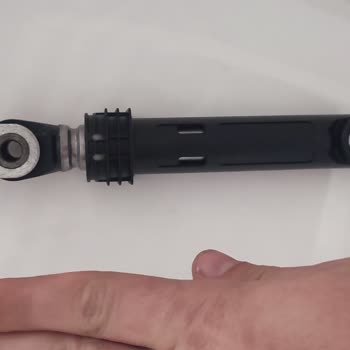 Garanti Biter Bitmez Arızalanan Çamaşır Makinesi: Arçelik'ten Hayal Kırıklığı