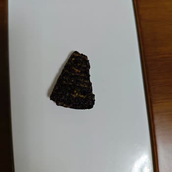 Cips Paketinden Çıkan Şaşırtıcı Madde