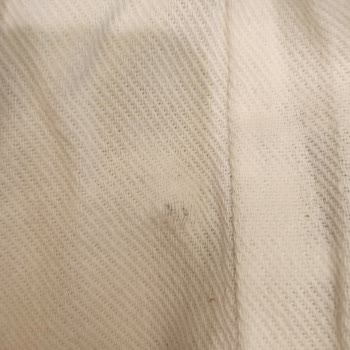 Bayram Öncesi Hayal Kırıklığı: Lekeli Ve Defolu Elbise