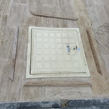 Alp Havuz Satmış Oldukları Kapak Her Yerinden Makine Dairesinin İçerisine Su Alıyor