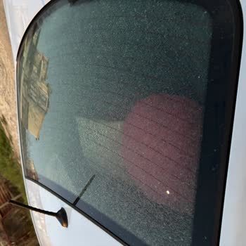 Hyundai Arka Cam Sorunu Ve Uzayan Bekleyiş