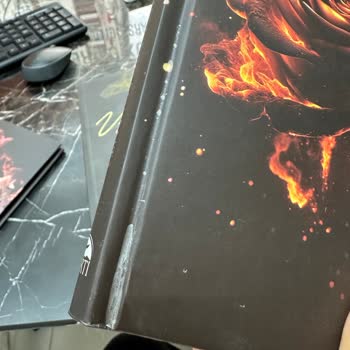 Amazon'dan Aldığım Kitaplar Sürekli Hasarlı Ve Orijinal Değil