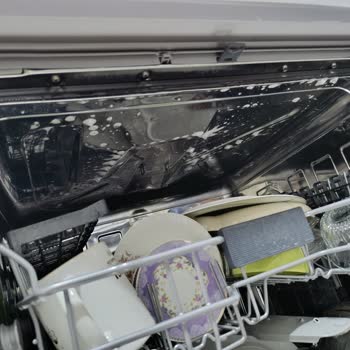 Bulaşık Makinesi Köpük Sorunu Ve Teknik Servis İlgisizliği