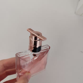 Lancome Parfüm Siparişimde Dökülme Ve Müşteri Hizmetleri Sorunu