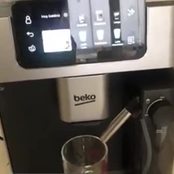 Beko Espresso Makinesi Kendi Kendine Kapanıyor!