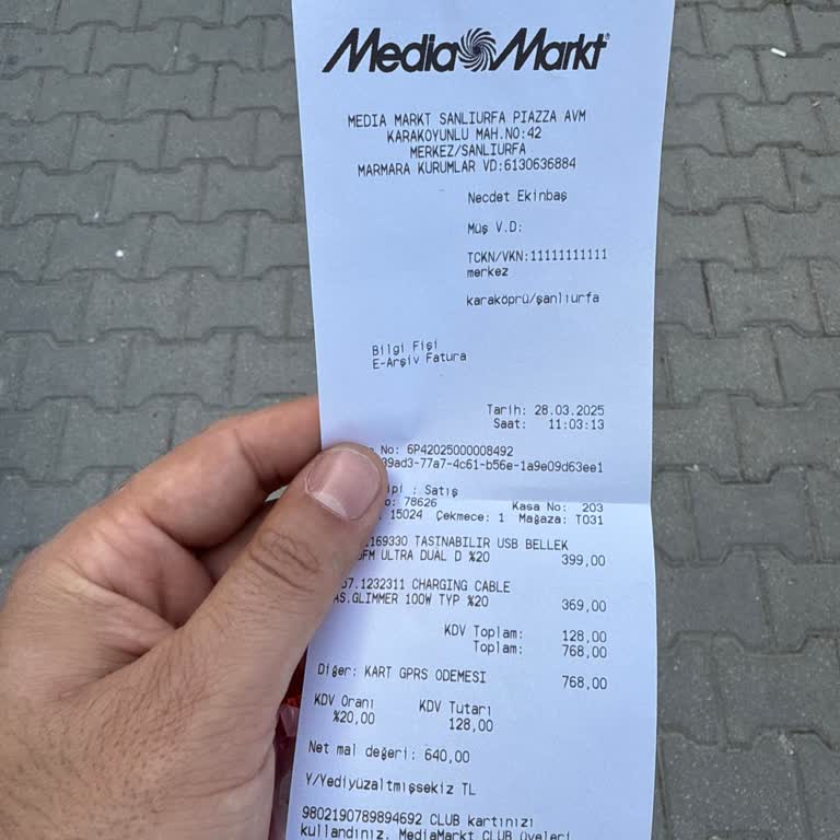 Medya Markt Şanlıurfa'da Umursamaz Personel Sorunu